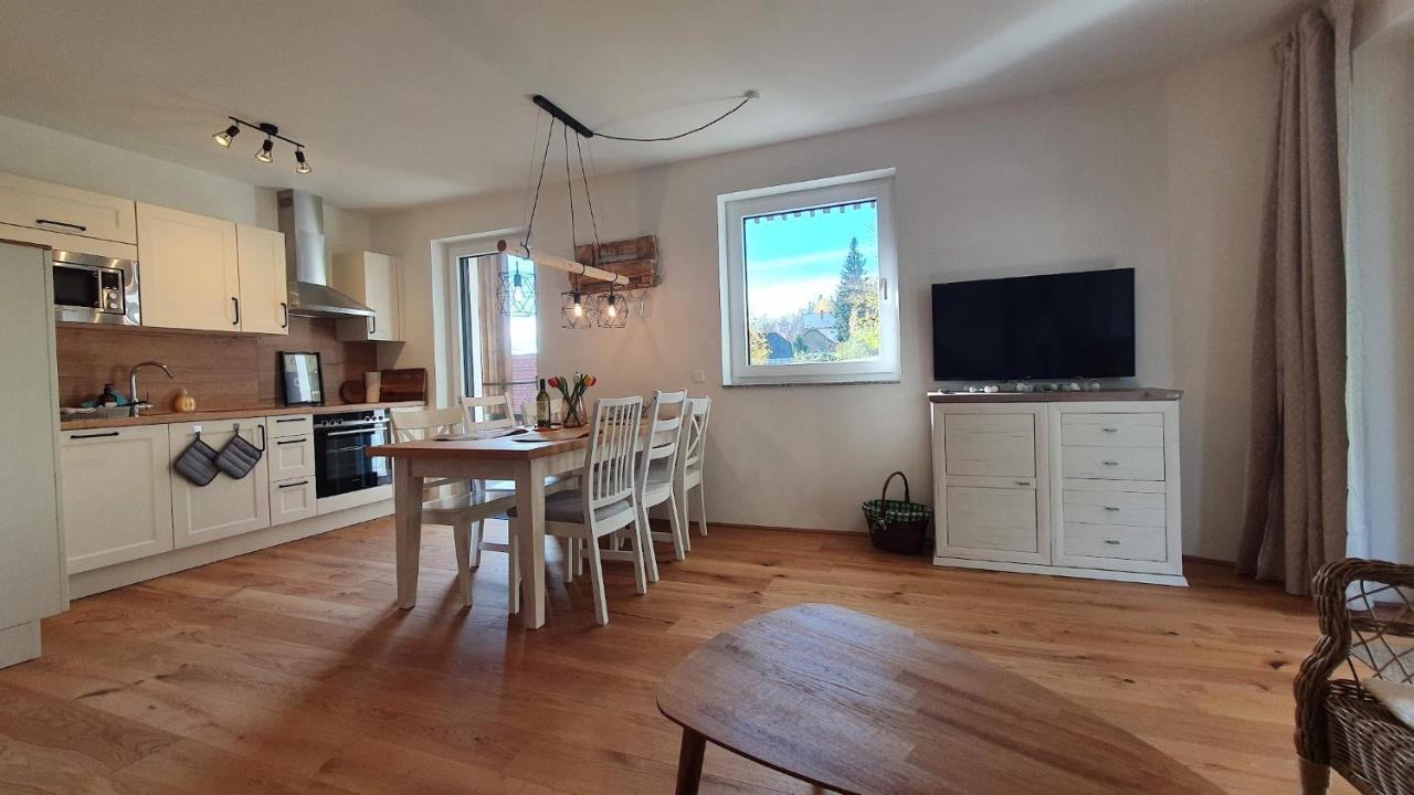 Ferienwohnung Edelbach Deluxe Sattendorf Екстериор снимка